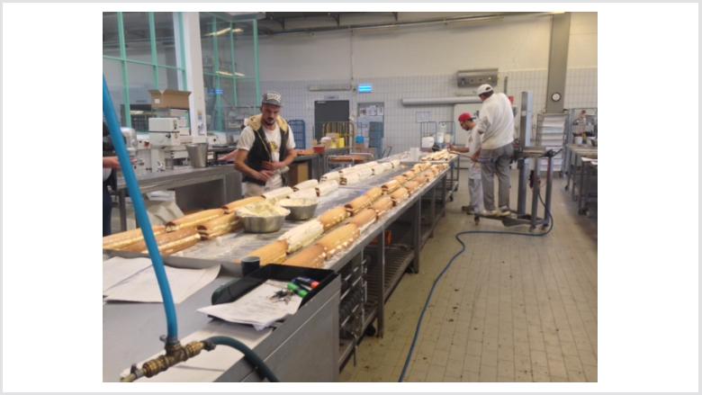 Delegation der Achimer CDU zu Besuch beim Unteernehmen „Stadtbäckerei"